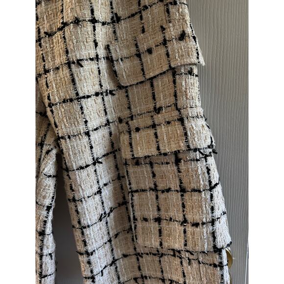 Tweed jumpsuit - Picture 3 of 5